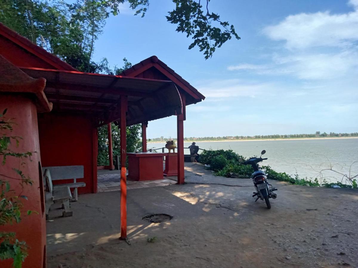Tonle Mekong Homestay Krong Kracheh Zewnętrze zdjęcie